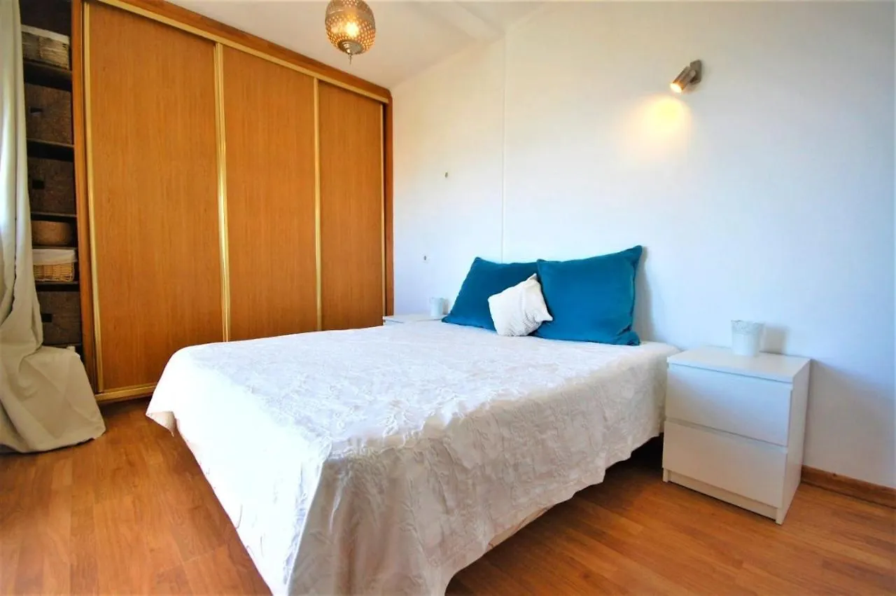 Apart Jcmar - Near To The Beach - Wifi - By Bedzy Albufeira 0*,  Portugal
