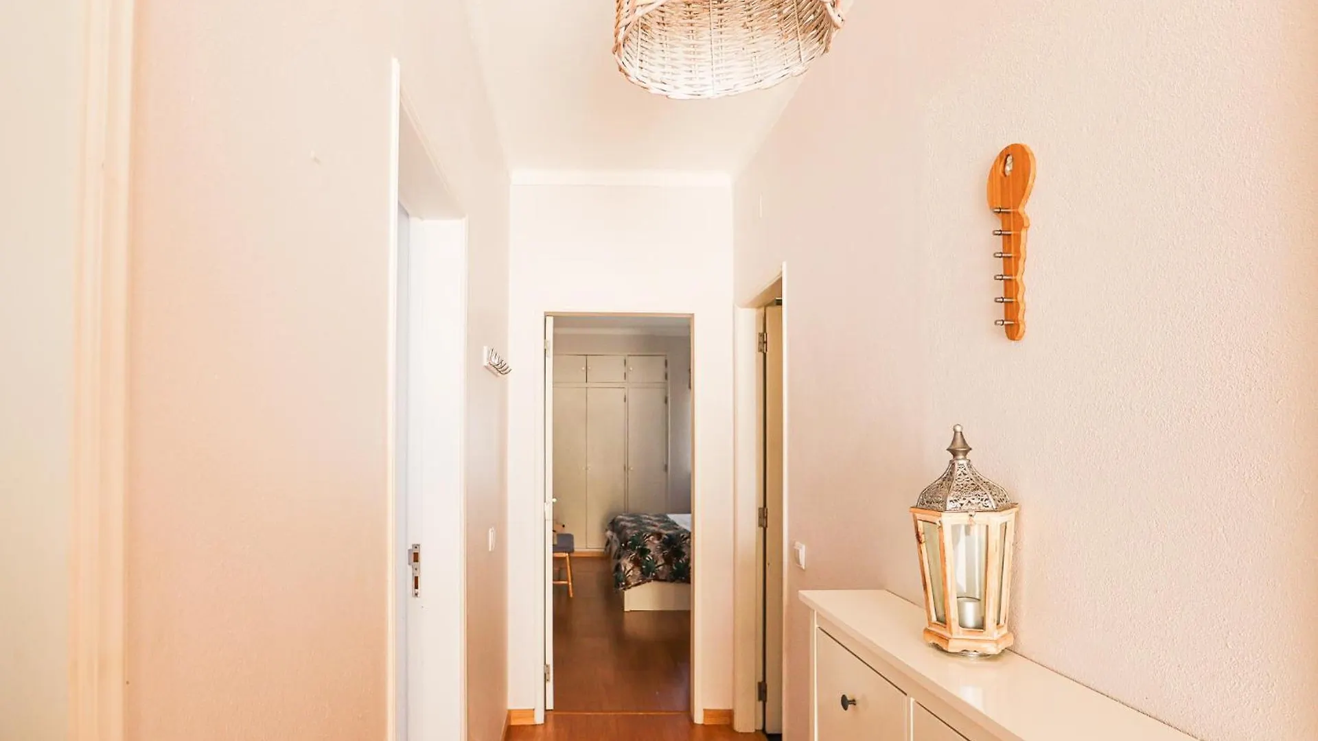 Apart Jcmar - Near To The Beach - Wifi - By Bedzy Albufeira 0*,