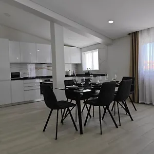  Appartement King's Village